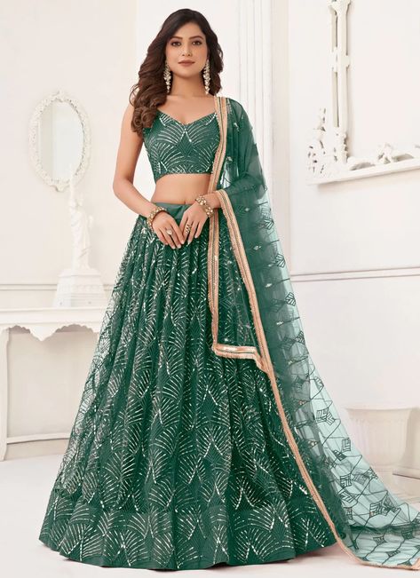 #mirrorworklehenga #ceremoniallehenga #netfabriclehenga #lehengastyle #lehengaforsangeet Heavy Lehenga Designs, Green Bridal Lehenga, Partywear Lehenga, Lehenga Choli Latest, Green Lehenga Choli, Dress Lehenga, Heavy Lehenga, Lehenga Bridesmaid, Net Lehenga Choli