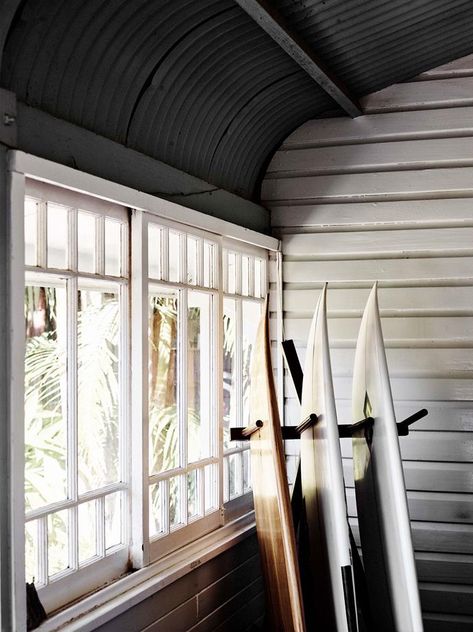 A chance visit to a garage sale in NSW’s Northern Rivers led to this family’s life-changing purchase. The weatherboard house, built in 1911 is surrounded by Bangalow palms. Bangalow Palms, French Chateau Homes, Tropical Cottage, Weatherboard Cottage, Cottage Photography, City Cottage, Bohemian Chic Home, Weatherboard House, Recycled Brick