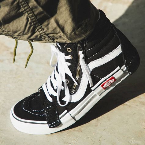 HBX on Instagram: “New Deliveries: Latest sneakers from @vans are now available, highlighting the Sk8-Hi Reissue Cap. Also available in the White/Pink…” Vans Converse, High Top Vans, Vans Off The Wall, Sk8 Hi, Latest Sneakers, Vans High Top Sneaker, Vans Sk8, Dream Clothes, Vans Shoes