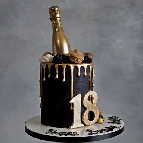 Every great party needs a tasty cake. This 6" 4layers round cake covered in buttercream, with beautiful luxury decorations. This cake can be personalised with any colour you want. Great Gatsby 18th Birthday Cake, Cake In Black And Gold, 18th Birthday Cake Gold, Cake Designs Black And Gold, Luxury Cake For Men, Round Cake Designs, Gold Black Cake, 18th Birthday Cake Boys, Men’s Birthday Cake Ideas