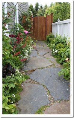 Front Yard Walkway, Flagstone Path, Walkway Landscaping, Concrete Stepping Stones, Side Yard Landscaping, Pathway Landscaping, Side Yards, Backyard Dreams, Garden Stepping Stones