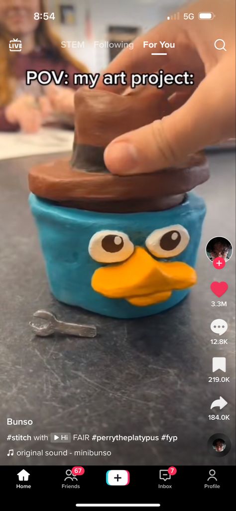 Phineas Y Ferb, Perry The Platypus, Clay Diy Projects, Pinch Pots, Phineas And Ferb, Pottery Crafts, Platypus, Diy Crafts To Do, Cute Clay