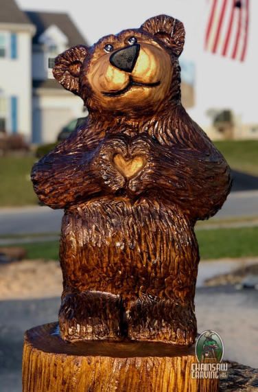 Chainsaw Carving Patterns, Chainsaw Wood Carving, Bear Statue, Bear Sculptures, Dremel Wood Carving, Wooden Bear, Bear Carving, Tree Artwork, Chainsaw Carving