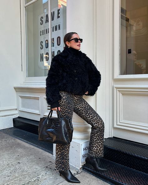 leopard print is not dead pants @mango old collection faux fur jacket @thekooples glasses @andotherstories boots @mango bag @longchamp “Roseau” old collection #winteroutfitideas #winteroutfitinspo #fauxfurcoat #fauxfurjacket winter outfit ideas, winter outfit inspo Fur Bag Outfit, Leopard Coat Street Style, Leopard Jacket Outfit, Leopard Print Pants Outfit, Mango Bag, 2025 Style, Longchamp Roseau, Bag Longchamp, Printed Pants Outfits