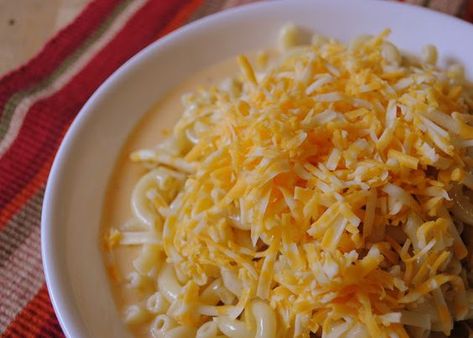 Family Art Ideas, Cheese Noodles, Noodles And Company, Mac And Cheese Recipe, Mac Cheese, Mac N Cheese Recipe, Copycat Recipe, Family Art, Restaurant Recipes