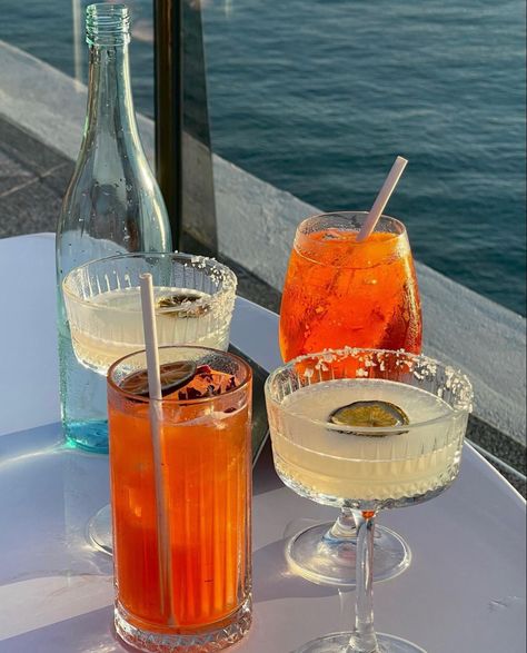 St Barths, Fancy Drinks, Pretty Drinks, European Vacation, Food Is Fuel, Aperol Spritz, Wine And Dine, St Tropez, Positano