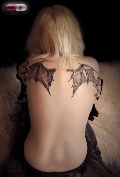 Wing Tattoos On Back, Alas Tattoo, Tattoo Son, Wing Tattoo Designs, Bat Tattoo, 4 Tattoo, Wing Tattoo, Celtic Tattoos, Wings Tattoo