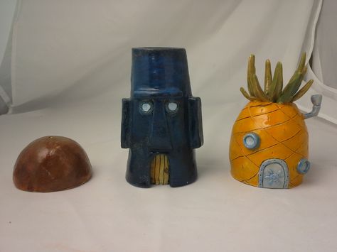 SpongeBob - ceramicsinrepose: I made these in ceramics and... Spongebob Ceramics, Diy Spongebob, Spongebob Crafts, Clay Gifts, Easy Clay Sculptures, Kids Clay, Sculpture Art Clay, Air Dry Clay Projects, Clay Diy Projects