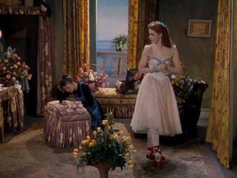 the red shoes, 1948 The Red Shoes 1948, Ballet Movies, The Red Shoes, Ballet Wear, Ballet Costumes, Princess Aesthetic, Film Stills, Old Movies, Vintage Movies