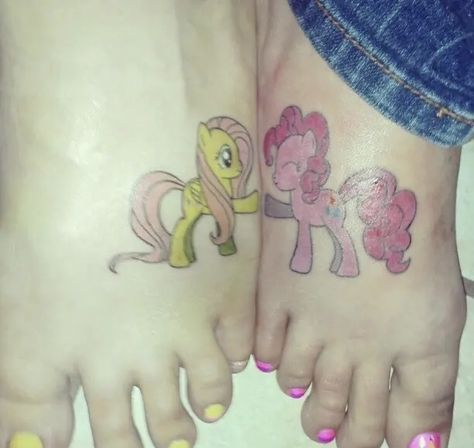 Pinkie Pie Fluttershy, My Little Pony Tattoo, 2024 Tattoo, Horse Shoe Tattoo, Tattoo 2024, Mark Tattoo, Men Tattoo, Inspiration Tattoo, Friendship Tattoos