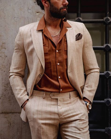 Step into sophistication with our Striped Beige Linen Suit. Visit Suitharbor.com to discover more! Regular Price 265USD FREE Shipping Worldwide 🔍Striped Beige Linen Suit #SuitharborStyle #LinenSuitElegance #StripedSuit #Suitharbor #mensfashionstyle #TailoredElegance Linen Suits For Men, Suit Details, Costume Beige, Summer Suits Men, Beige Suits, Exude Confidence, Guest Attire, Wedding Attire Guest, Pinstripe Suit