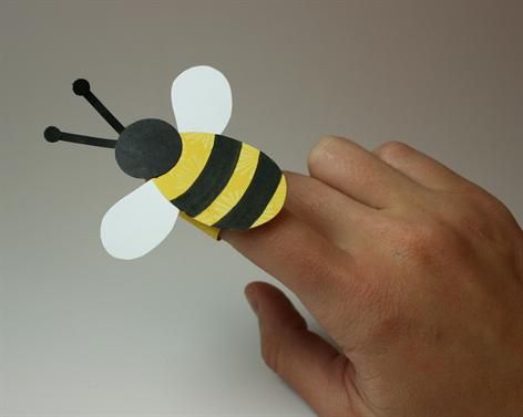 bee finger puppet Bee Finger Puppet, Bumble Bee Craft, Bee Craft, Bee Crafts For Kids, Bumble Bee Art, Bee Activities, Bee Classroom, Bug Crafts, Bee Party