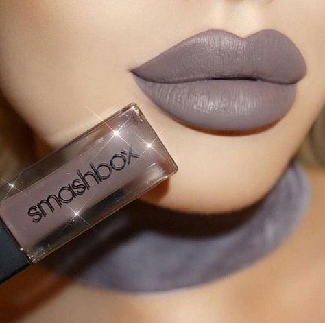 Grey Lipstick, Pouty Lips, Smashbox Cosmetics, Matte Lipstick Colors, Chill Zone, Batons Matte, Matte Lipsticks, Lipstick Art, Matte Lip Color