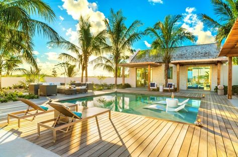 Five New Caribbean Villas to Book Now Luxury Places, Harbour Island Bahamas, Caribbean Villas, Summer Luxury, Harbour Island, Luxury Villa Rentals, Caribbean Beaches, Grand Cayman, Villa Rental