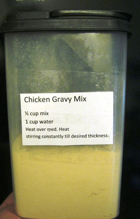 Beef or Chicken Gravy Master Mix Chicken Gravy Mix, Frugal Pantry, Gravy Master, Homemade Dry Mixes, How To Make Gravy, Homemade Spice Mix, Homemade Pantry, Spice Mix Recipes, Diy Spices