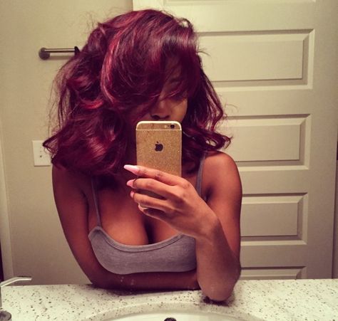 Coming Soon!! Dyed Hair Inspiration, Pelo Afro, Dyed Natural Hair, Pretty Hair Color, Mia 3, Burgundy Hair, Hair Laid, Hair Crush, Baddie Hairstyles