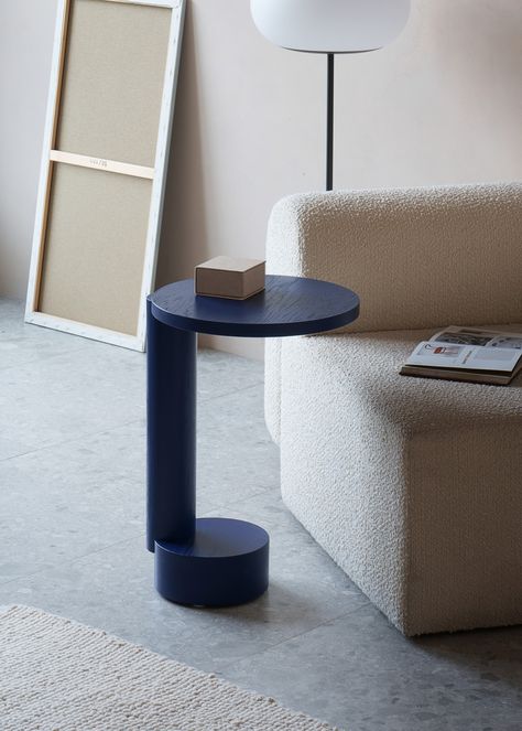 TAMO | Get to know our classic BOLD coffee table in an intense cobalt blue color. Add lightness and color to your space. Extravagant in expression… | Instagram Circular Plan, Console Shelf, Coffee Table Desk, Cabinet Bed, Sofa Bench, Bed Table, New Energy, European Designs, Ash Wood