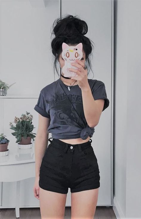 13 Outfits coquetos que te harán un parísimo en días de calor Hogwarts Outfits, Icarly, Pinterest Outfits, Pinterest Fashion, Outfit Donna, Black Outfit, Tumblr, Women's Fashion, Outfit Inspo