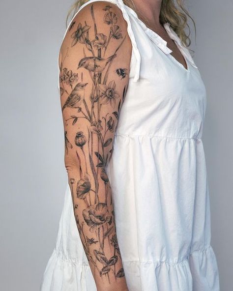 Fine Line Quarter Sleeve Tattoo, Wild Flower Mandala Tattoo, Garden Tattoo Shoulder, Botanical Upper Arm Tattoo, Berry Sleeve Tattoo, Wildflower Arm Sleeve Tattoo, Garden Arm Sleeve Tattoo, Botanical Garden Tattoo, Wildflower Sleeve Tattoo Black And White