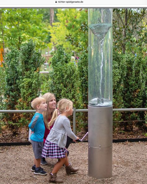 Garden For Kids, Water Play For Kids, Public Playground, Online Landscape Design, Urban Playground, Museum Exhibition Design, Water Playground, Outdoor Play Area, Children Park