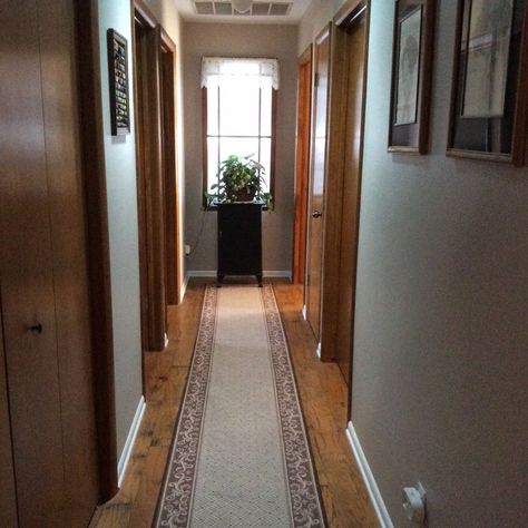 The Most Creative Way to Fill a Dark Hallway with Light Dark Basement, Dark Doors, Mudroom Makeover, Dark Hallway, Fake Window, Faux Window, Diy Entryway, Small Entryway, Door Makeover