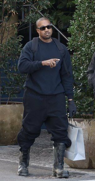 Kanye Boots, Kanye West Wife, Kanye West Funny, Kanye West Outfits, Kanye Fashion, Kanye West Style, Yeezy Fashion, Yeezy Outfit, Wearing All Black