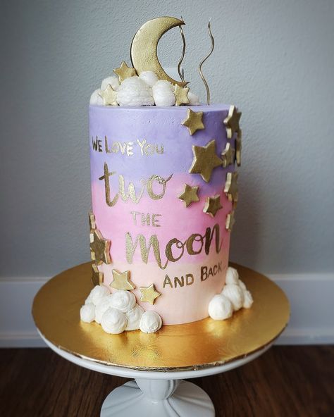 Two the moon cake, Twinkle Twinkle cake, birthday cake, ombre cake Twinkle Twinkle Cake, Moon Birthday Cake, Full Moon Birthday, Twinkle Cake, Two The Moon Cake, Two The Moon Party, Second Birthday Cakes, Moon Birthday, Two The Moon