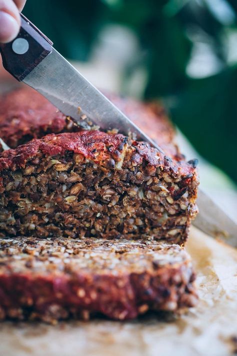 Healthy Lentil Loaf Recipe (Vegan Meatloaf) Mushroom Loaf, Lentil Loaf Recipe, Lentil Meatloaf, Parsnip Fries, Vegan Meat Substitutes, Vegan Meatloaf, Lentil Loaf, Vegan Lentil, Meatless Main Dishes