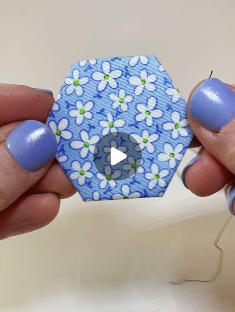 How To Hexagon Quilt, Hexagon Quilt Hand Sewn, How To Make A Hexagon Quilt Tutorials, Hexagon Fabric Projects, How Many Hexagons To Make A Quilt, How To Make Hexagons For Quilting, Hexagon Hand Quilting, Hand Sew Hexagon Quilt, How To Make Hexies