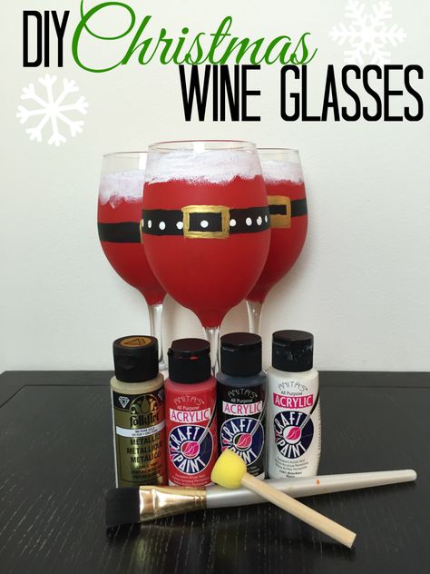 Christmas DIY * Santa Wine Glass Christmas Wine Glasses Diy, Pumpkin Wine, Wine Tips, Christmas Wine Glasses, Diy Wine Glasses, Decorated Wine Glasses, Diy Santa, Christmas Glasses, Wine Glass Crafts