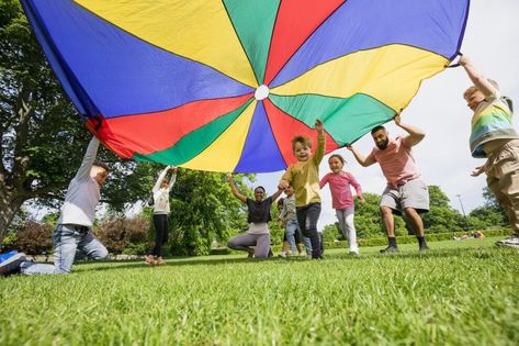 Parachute Games For Kids, Awana Games, Parachute Games, Sensory Games, Sensory Integration, Wheels On The Bus, Games And Activities, Thick Rope, Gongs