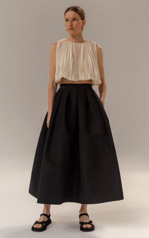 Women's Heirlome Resort 2024 Collection | Moda Operandi Faille Fabric, What To Wear Today, Pleat Top, Elegant Outfit, Minimal Fashion, Moda Operandi, Look Fashion, Classy Outfits, Chiffon Tops