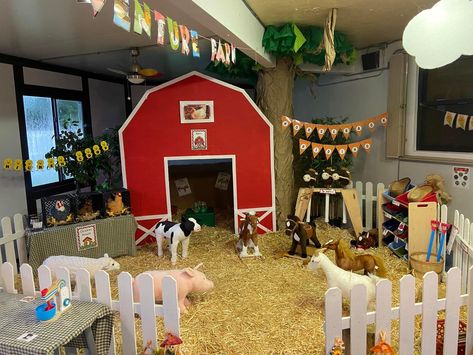 Farm Room Transformation, Farm Ideas For Preschool, Farm Role Play Area Eyfs, Farm Dramatic Play Preschool, Farm Pretend Play, Farm Dramatic Play, Home Corner Ideas Early Years, Farm Vbs, Creative Curriculum Preschool