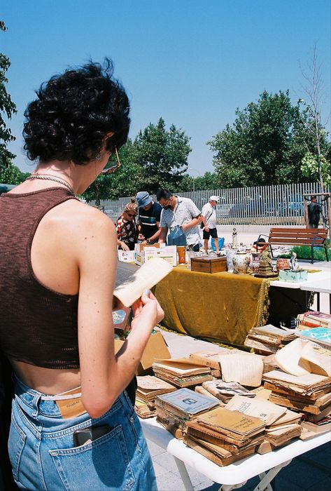 Italian books, flee market, rastro, mercadillo, valencia, film photography Italian Books, Market Photography, Market Photo, Photoshoot Concept, Photography Inspo, Photo Inspo, Flea Market, Film Photography, Photography Inspiration