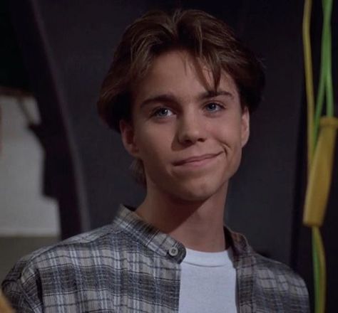 Jonathan Brandis Seaquest, Johnathan Brandis, Seaquest Dsv, Christopher Hart, Jonathan Brandis, 80s Actors, Tuck Everlasting, 90s Actors, 90s Teen