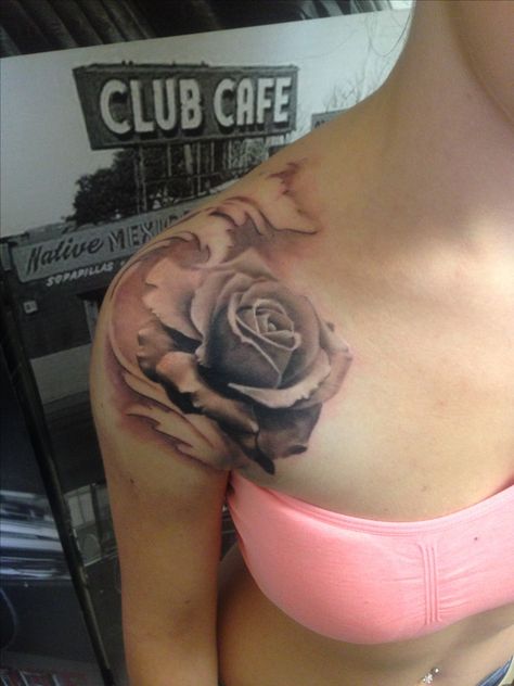 rose realistic black and grey tattoo on shoulder by Richard at tattoo anansi munich Germany Rose Shoulder Tattoos For Women, Huge Rose Tattoo, Black And Grey Rose Tattoo, Tiger Eyes Tattoo, Realistic Rose Tattoo, Black And Grey Rose, Rose Shoulder Tattoo, Pink Tattoo, Red Rose Tattoo