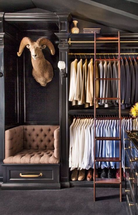 Wauw!! Turn Room Into Walk In Closet, Ideas Armario, Diy Walk In Closet, Dressing Design, Dressing Room Closet, Walk In Closet Design, Men Closet, Closet Room, Dream Closets