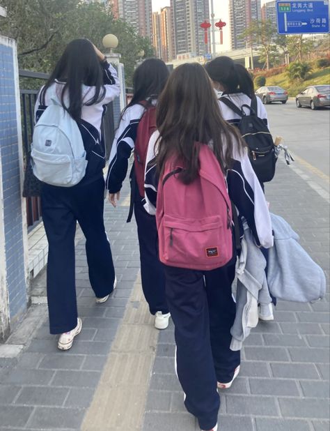 Chinese school uniform china Chica Cool, Three Girls, High School Life, Dream School, Mia 3, Japanese School, China Girl, Loki Laufeyson, Korean Aesthetic