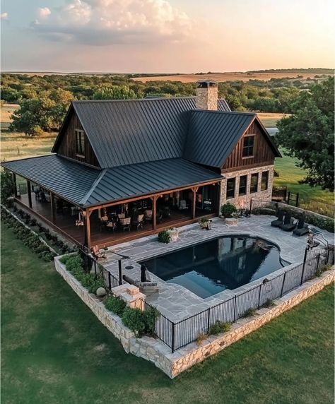 Cabin Style Homes, Pool House Plans, Barn Style House Plans, Dream Life House, Gorgeous Houses, Ranch Style Homes, Barn Style House, Ranch Style Home, Wrap Around Porch