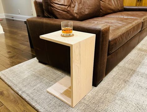 OMerDesignFurniture - Etsy Small Couch Table, Sofa C Table, C Shaped Sofa, Side Table Tray, Table For Couch, Couch Side Table, Table For Sofa, Wood Couch, Bench And Table