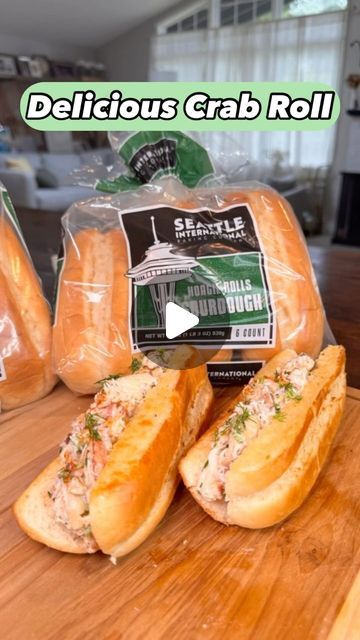 ✨ PHIL┋SEATTLE FOODIE✨ on Instagram: "Calling All Crab Roll Fans! You need to make a crab roll using Seattle International Sourdough Hoagies! Super easy recipe, all mixed in one bowl. I mean who doesn’t love crab 🤤. Held up by the softest toasted sourdough hoagie!
•
Recipe:
Sauce: mix together 16oz crab meat, 1/4 cup mayonnaise, 1 tbsp  lemon juice, 1 tsp lemon zest, 1 tsp old bay seasoning, 2 tbsp shallot, 1 tsp chives, 1 celery stalk, finish with a pinch fresh dill and old bay seasoning. 
Toast your hoagies to your liking. Fill with your crab filling to enjoy! 
•
#philmaaaeats #seattlebaking #sourdoughhoagie #crabroll #crab #hoagie
@seattlebaking" Recipe Sauce, Crab Rolls, Old Bay, Super Easy Recipes, Fresh Dill, Crab Meat, Lemon Zest, Lemon Juice, Easy Recipe