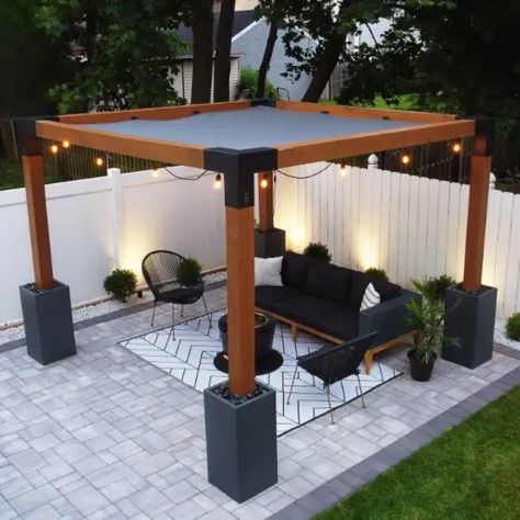 Toja Grid Pergola, Gazebo Ideas Backyard, Backyard Wall, Outdoor Patio Shades, Concrete Backyard, Diy Pergola Kits, Toja Grid, Diy Gazebo, Pergola Diy