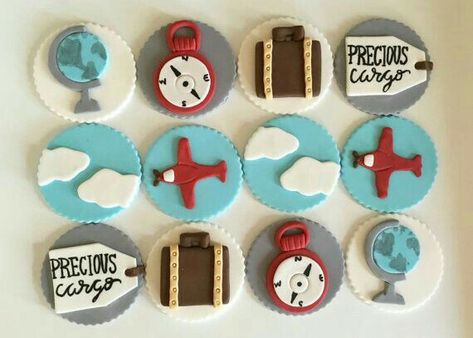 Airplane Cupcakes, Vintage Airplane Birthday, Time Flies Birthday, Travel Baby Shower Theme, Cat Cake Topper, Travel Baby Showers, Baby Shower Photography, Diy Baby Shower Decorations, Fondant Cupcake Toppers