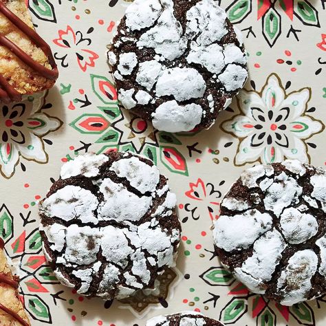 Chocolate-Peppermint Crackle Cookies Ube Recipe, Chocolate Crackle Cookies, Crackle Cookies, Chocolate Crackles, Crinkle Cookies Recipe, Chocolate Crinkle, Gluten Free Kitchen, Chocolate Crinkle Cookies, Chocolate Crinkles