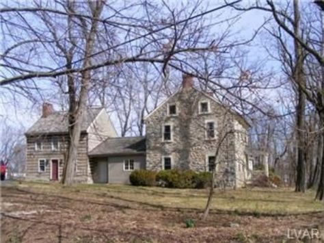 Farmhouse Addition, Family Room Addition, Stone Farmhouse, Old Stone Houses, Room Addition, Log Cabin Homes, House On The Rock, Stone Cottage, Log Home