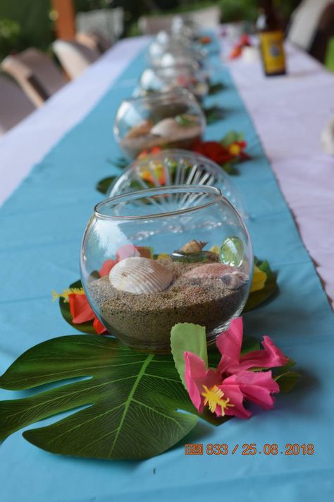 Lilo And Stitch Beach Birthday Party, Moana Birthday Crafts, Moana Sweet 16 Dress, Luau Party Ideas First Birthday, Stitch Birthday Party Centerpieces, How To Set Up A Birthday Party, Moana Theme Centerpieces, Moana Birthday Centerpieces Diy, Hawaiian Theme Party Centerpieces