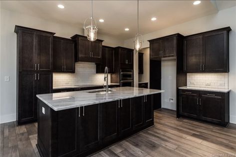 Dark Stain Cabinets Kitchen, Kitchen Wall Colors With Dark Cabinets, Espresso Kitchen Cabinets Farmhouse, Dark Stained Kitchen Cabinets, Vinyl Plank Flooring Kitchen, Kitchen Floor Tile Patterns, Dark Brown Kitchen Cabinets, Dark Oak Cabinets, Bar Remodel