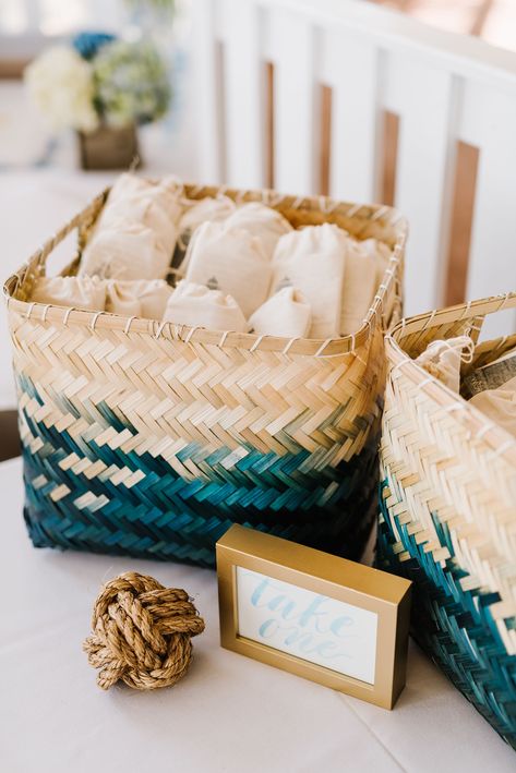 Favor Display Ideas, Wedding Favor Basket, Wedding Favor Display, Favor Display, Basket Display, Southern Style Wedding, Personalized Match Boxes, Blue Weddings, Edible Wedding Favors