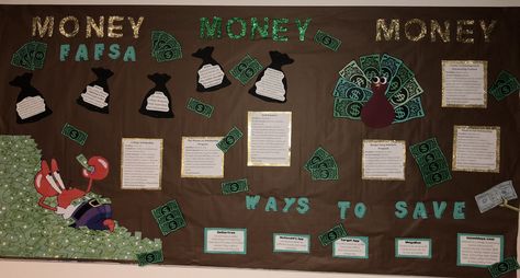 Residential Assistant bulletin board for financial aid and ways to save money in college with spongebob and thanksgiving features Financial Aid Bulletin Board Ideas, Money Bulletin Board Ideas, Financial Aid Bulletin Board, Spongebob School, Spongebob Theme, College Bulletin Boards, Bullentin Boards, Ra Boards, Ra Bulletin Boards