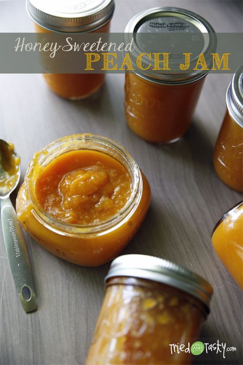 Honey-Sweetened Peach Jam - Tried and Tasty Canning Honey, Peach Syrup Recipe, Peach Jam Recipe, Candied Jalapenos, How To Peel Peaches, Peach Syrup, Jelly Recipe, Peach Jam, Pepper Jelly